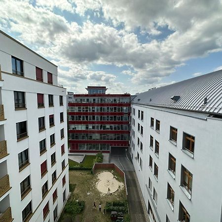Either Private 2B2B Or Shared 1B1B, Luxury, Bright, Spacious Berlin Luaran gambar