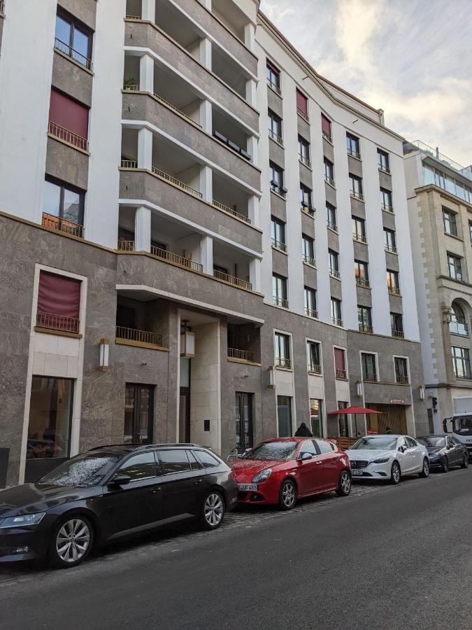 Either Private 2B2B Or Shared 1B1B, Luxury, Bright, Spacious Berlin Luaran gambar